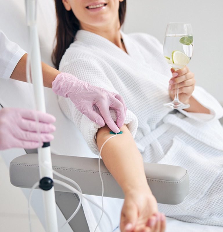 imagen de terapia vitaminas endovenosa